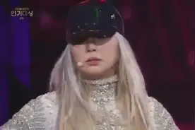 韩国性感女星孝琳在演技大赏上表演，遭韩国网友批判太露骨视频封面