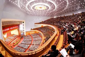 徐显明履新！全国人大常委会批准任免新名单！详解检察人员任免程序（内附简历）图片