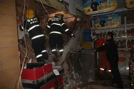 南安一超市二楼突然坍塌 2人受伤获救1人被吓晕图片