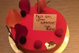 夜观星象 | 赵薇晒Angelababy生日派对合照 大S看小孩太累引心脏不适图片