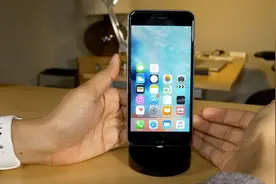 Gravitation：让iPhone的应用图标拥有“重力”图片