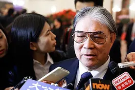 霍震霆：期待一届传统、环保、节俭的冬奥会图片