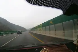行走甘肃高速，看看这是那一段，一路这么的畅通！视频封面