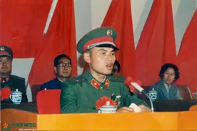 参战老兵、一等功臣谈军改：莫纠结自身小红包，多关注改革大红利图片