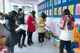 旌阳区实验幼儿园：以环创为契机 促教师专业提升图片