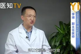 春节将至，伙食油腻加重经常便秘，老人说喝香油可以缓解便秘？视频封面