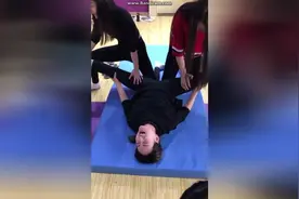 从这几位女孩的喊叫声中，你就会明白学舞蹈有多痛苦视频封面