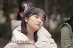 沈月当年湖南省艺考第一名，思维反应能力很快，老师都夸她境界高视频封面