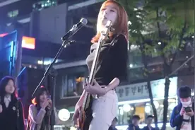 韩国女子组合Bebop雅妍、珠雨、智仁街头自弹自唱表演！视频封面