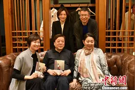 倪萍《姥姥语录》推增订版 收录10篇全新文章图片