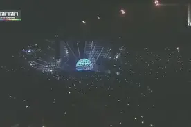 2014MAMA现场版BigBang太阳&G-Dragon合唱Good Boy,视频封面