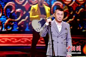 陈建斌录制《跨界歌王》太紧张 心率竟飙升至140图片