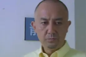 儿子受伤需要输血 爸爸给儿子输血事后发现儿子不是亲生的视频封面
