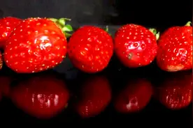 手机摄影教程，草莓这样拍才更好看，教程看视频简介视频封面