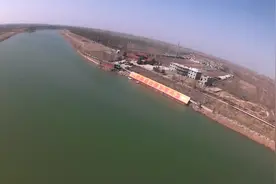 菜鸟驾驶员，百米高空航拍砀山国际赛马场视频封面