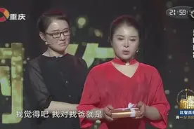 52岁妈妈和女儿像一对姐妹花，现场大秀海藻舞，妈妈娇羞的像少女视频封面