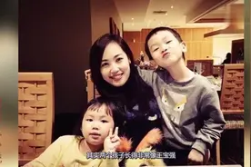王宝强两个孩子近照曝光，两兄妹越来越像，网友：终于打破谣言！视频封面