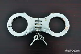 军用手铐和警用手铐有什么区别？图片