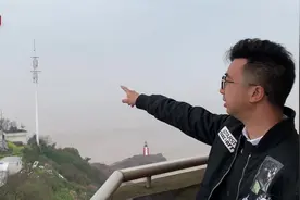 叶家五代坚守东海灯塔 守塔精神代代相传视频封面
