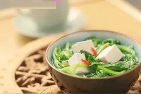 小白菜炖豆腐的简单做法图片
