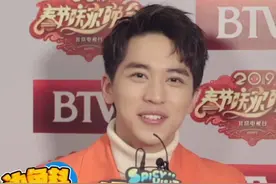 #许魏洲 和#白敬亭 谁的隐藏腹肌最多？可以让橘子君检查一下吗！@抖音小助手视频封面
