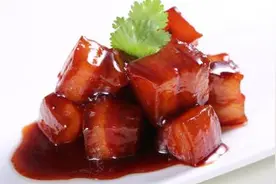 15分钟就能做出美味无比的红烧肉，调料竟只用两种视频封面