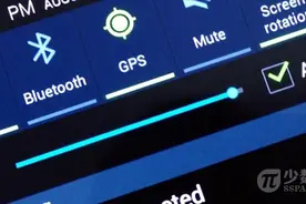 夜晚玩机，Android「夜间模式」的正确打开方式图片
