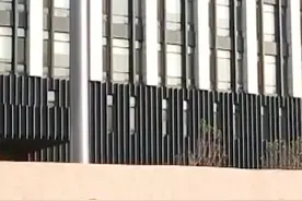 “齐鲁最美检察官”济南市人民检察院孙颖：敢打善拼的“女捕头”视频封面