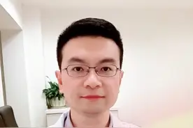 慢性支气管炎有可能会传染的，必要的时候需要做好防护。#支气管炎 #慢阻肺 @抖音小助手视频封面