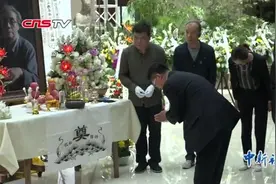 当代中国山水画第一人“鬼才”画家宋雨桂因病离世 享年78岁视频封面