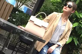 大S难得晒身材纤细美照 宣布：时髦人回来了！视频封面