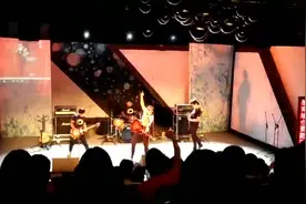 刘明辉《撞南墙》在“不凡音乐现场”吼！吼！吼！视频封面