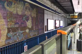 北京地铁2号线 建国门站视频封面