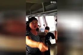 东北夫妇怒骂三亚导游 扬言让导游没饭吃视频封面