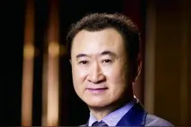 王健林超李嘉诚成全球华人首富图片