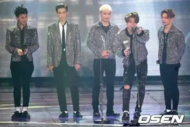 BigBang全球演唱会最后一场将进行中韩直播图片
