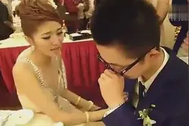 婚礼现场众人合唱张宇《给你们》新郎泪崩视频封面
