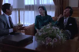 富婆故意刁难发哥，三杯酒进肚就醉了，喝醉的发哥真可爱！视频封面