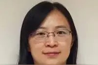 「问答」我的宝宝三岁两个月，最近有点儿“腿脚不灵”，有朋友说要去看眼科大夫，这是为什么？图片