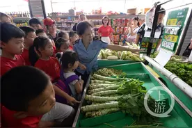 小学生自制平时最爱的饮料，为啥却没人敢喝？图片