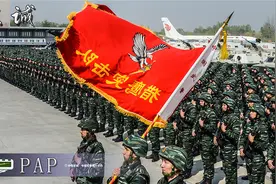 【军旅诗词】强军赋图片