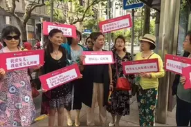 “出柜”的父母：我要告诉全世界，我的孩子不是妖怪图片