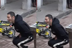 黄晓明被砸要害 黄妈妈吓得脸都白了图片