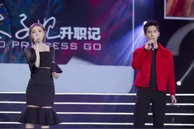 崔子格霸占盛一伦合体献唱 变身古风太子妃图片