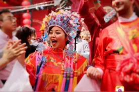 法国洋女婿办中式婚礼 呆萌气质笑翻全场图片
