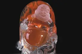 欣赏 | 冰莹剔透的红水晶雕刻，精致诱人！图片