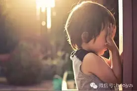 家庭战争终于爆发，孩子的牛脾气反而变本加厉，怎么办？图片