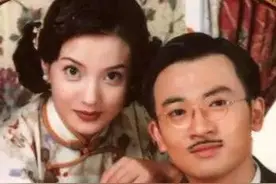 还记得我们追过一部朋薇恋电视剧《老房有喜》吗？演员如今怎样了图片