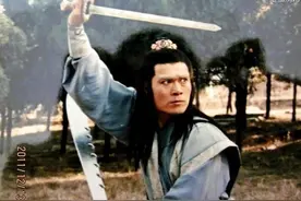 23年前,他是帅无敌的“白眉大侠”，23年后，他是暖男大叔图片
