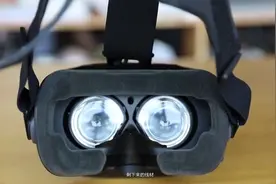 HTC VIVE VR虚拟现实头盔开箱体验视频视频封面